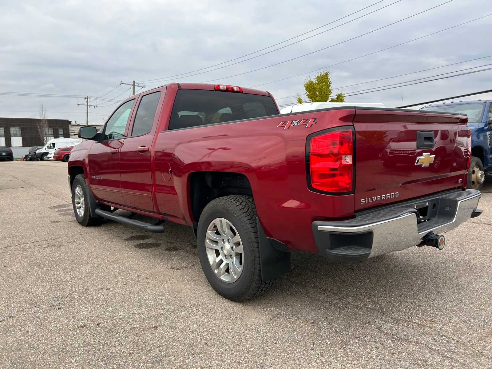 Thumbnail: 2018 Chevrolet Silverado 1500 - 21
