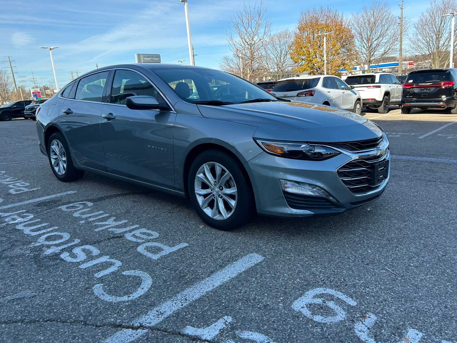 Thumbnail: 2023 Chevrolet Malibu - 8