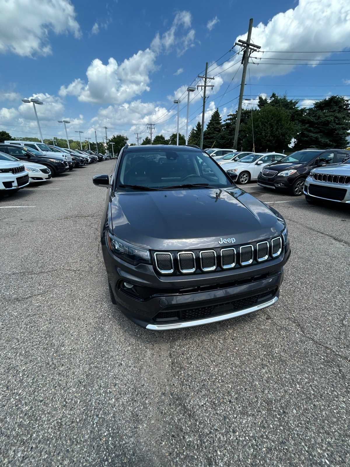 Thumbnail: 2022 Jeep Compass - 4
