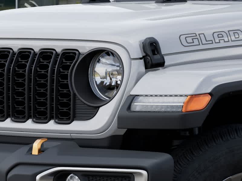 Thumbnail: 2026 Jeep Gladiator - 10