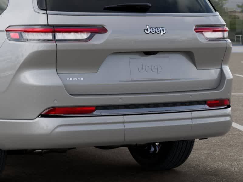 Thumbnail: 2026 Jeep Grand Cherokee L - 13