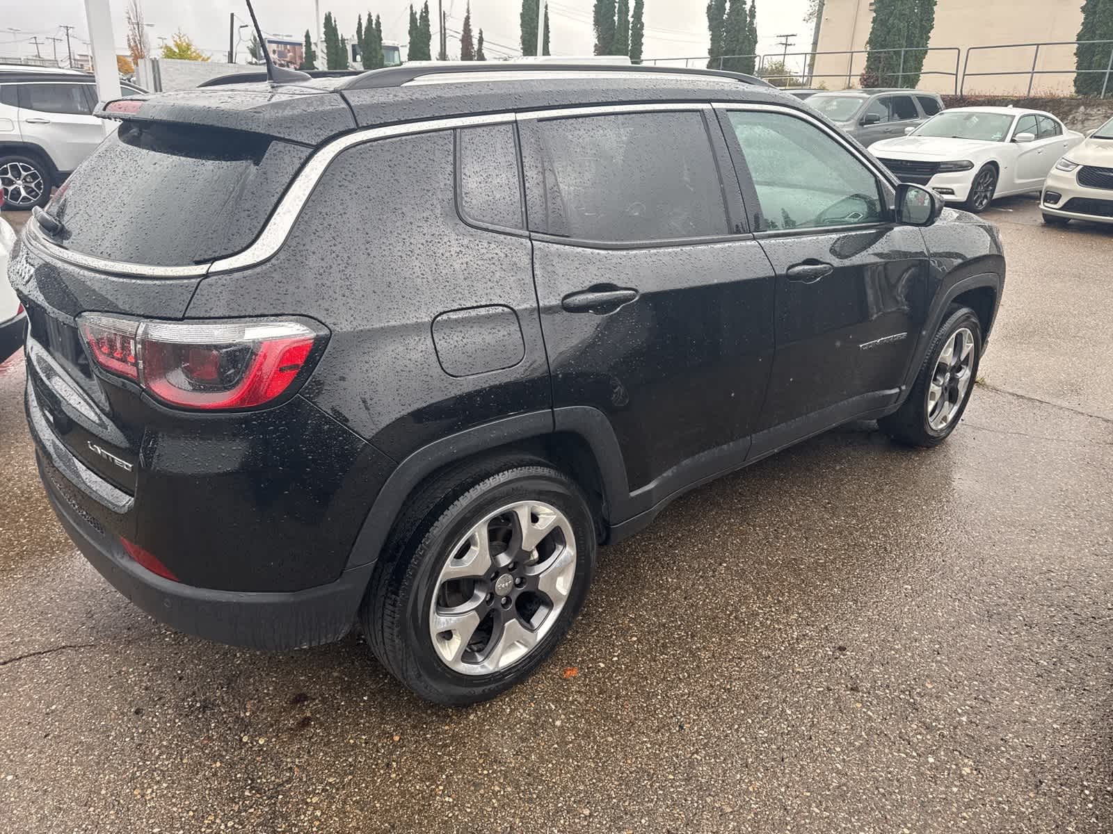 Thumbnail: 2021 Jeep Compass - 10