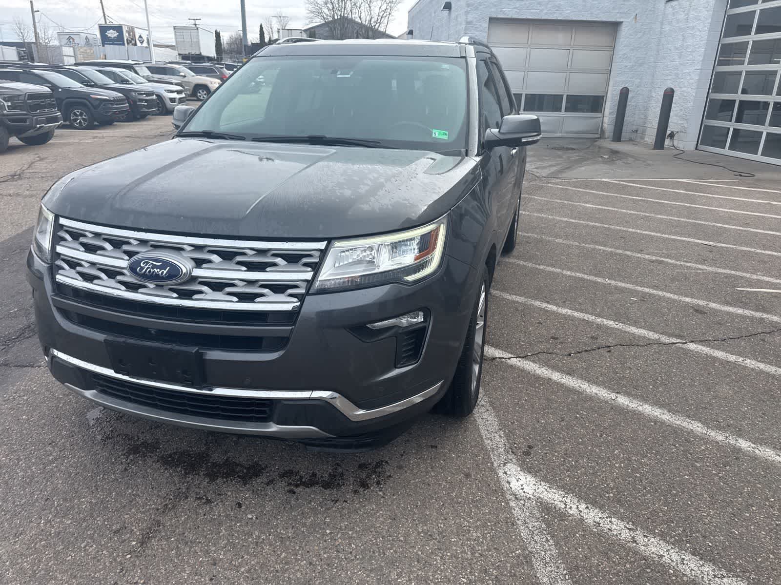 Thumbnail: 2019 Ford Explorer - 3