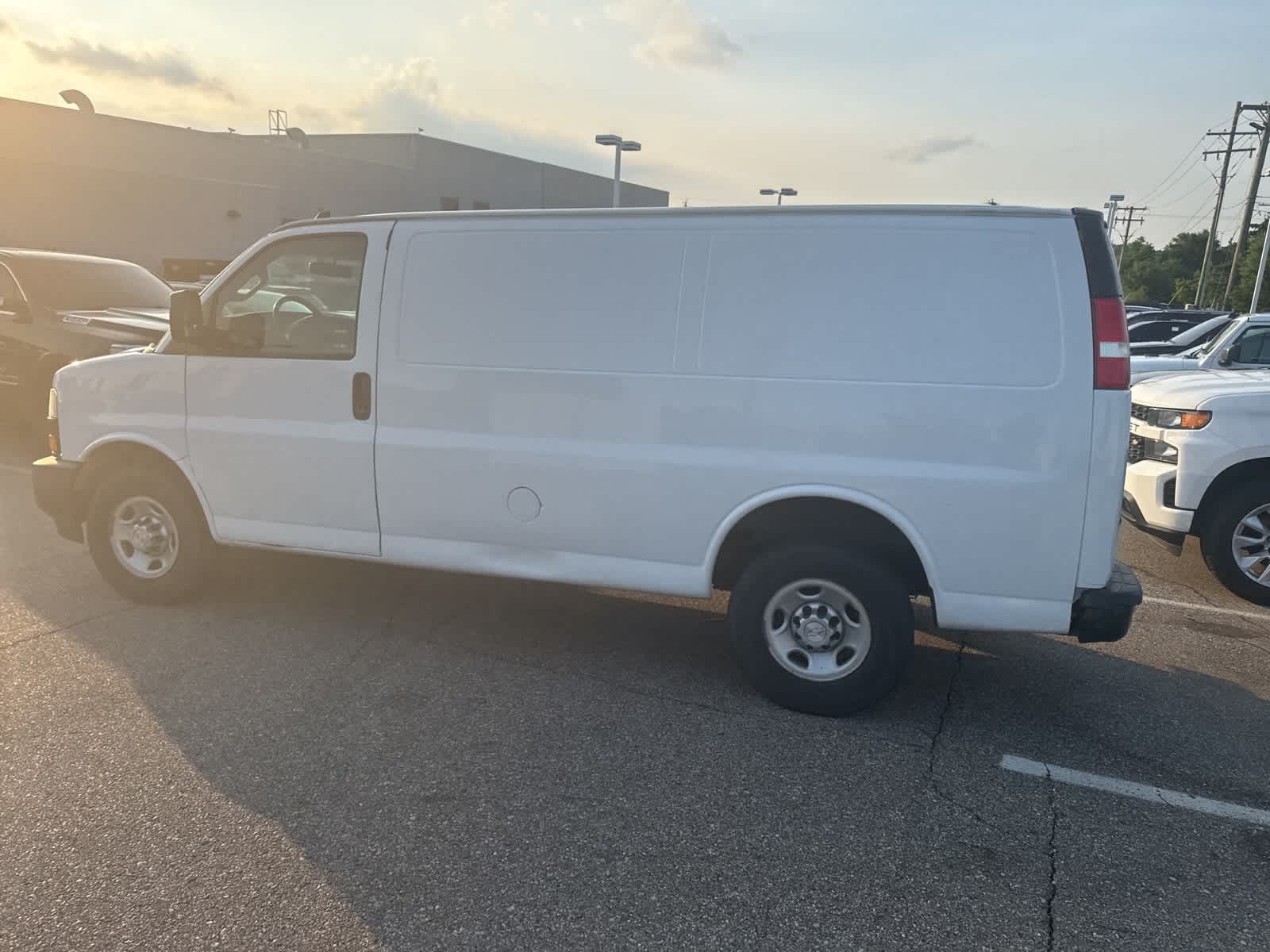 Thumbnail: 2018 Chevrolet Express - 21