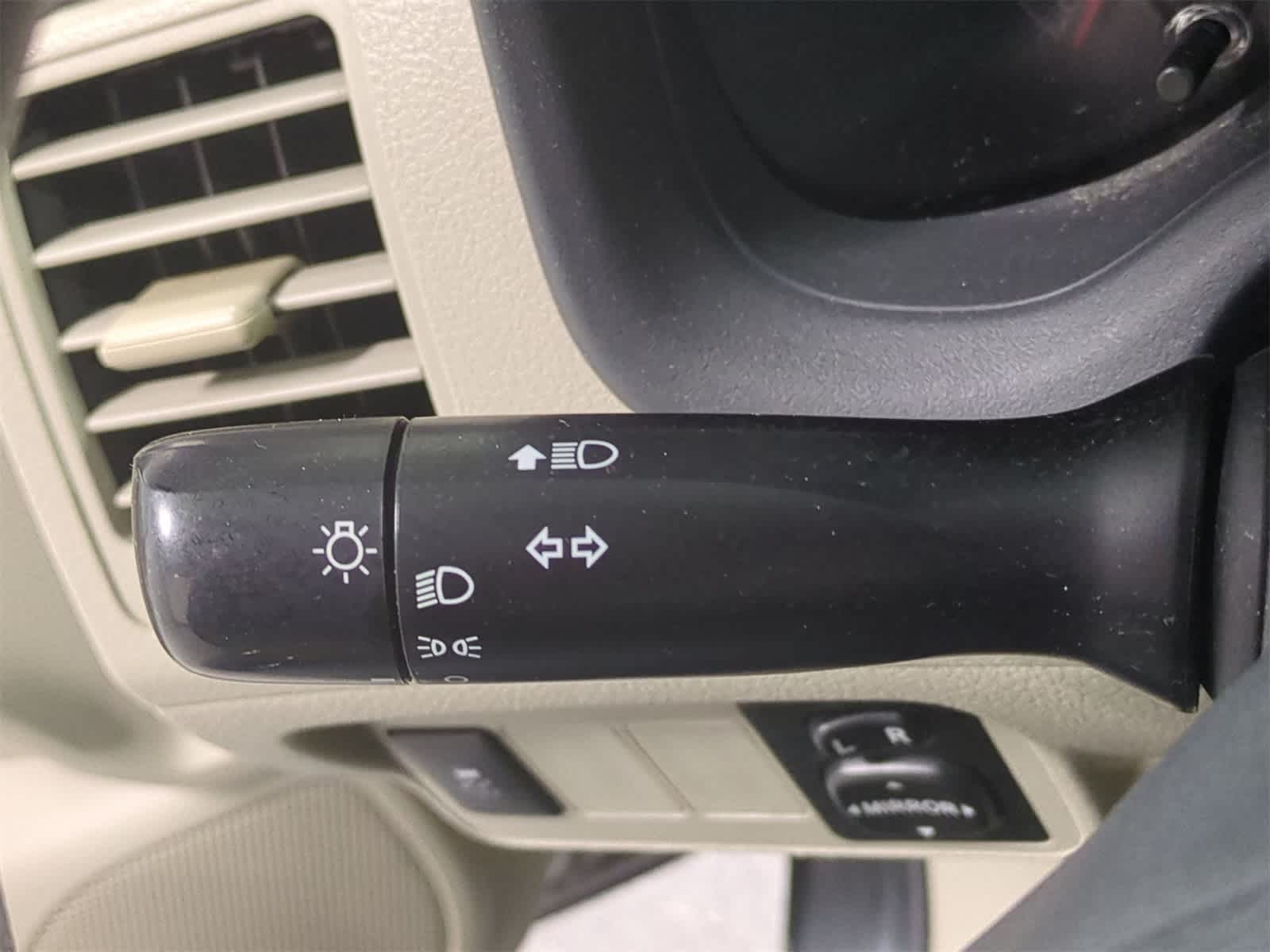Thumbnail: 2011 Toyota Corolla - 28