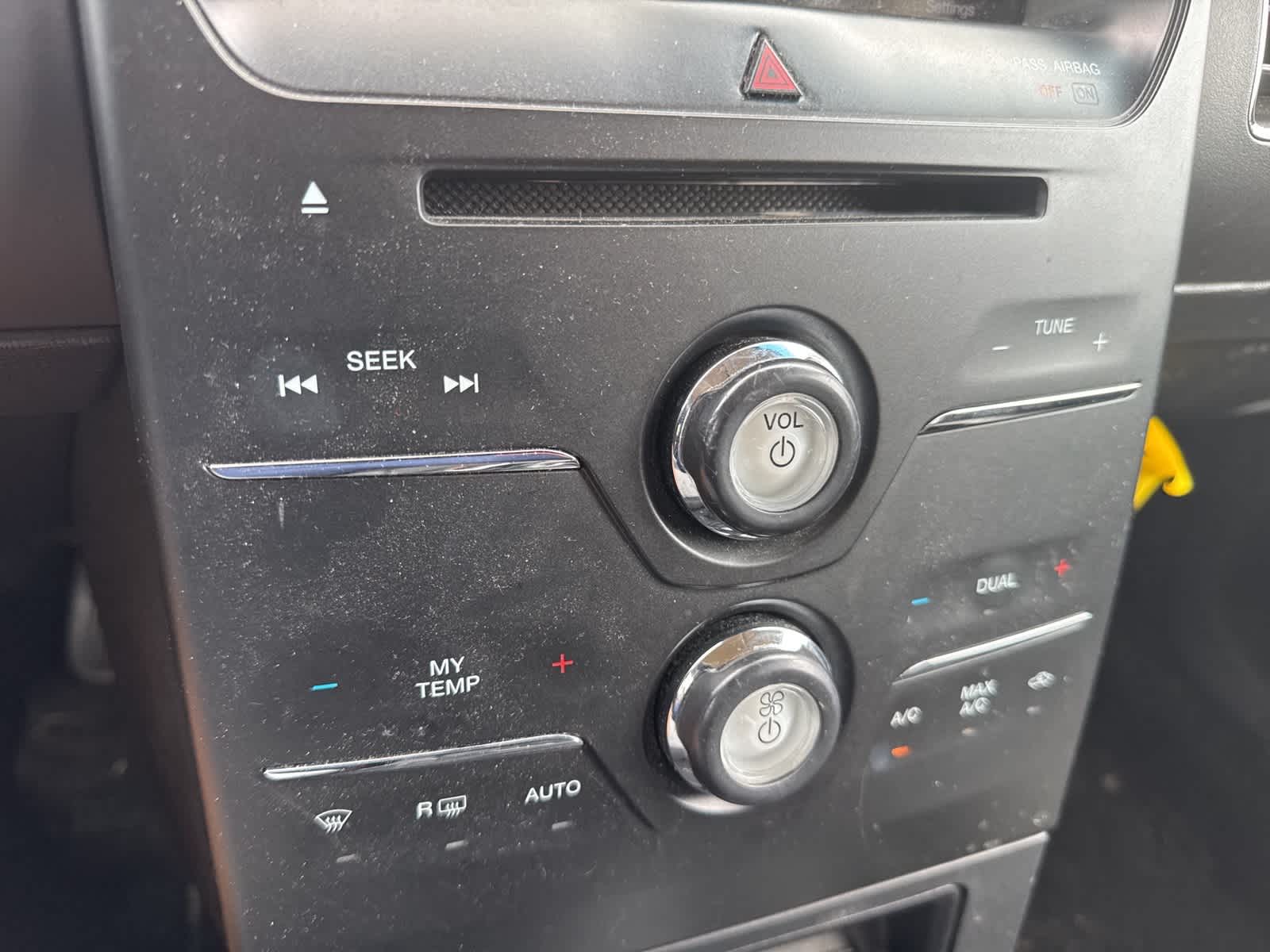 Thumbnail: 2019 Ford Flex - 34