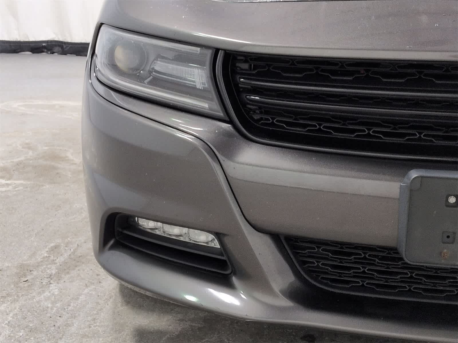 Thumbnail: 2016 Dodge Charger - 11