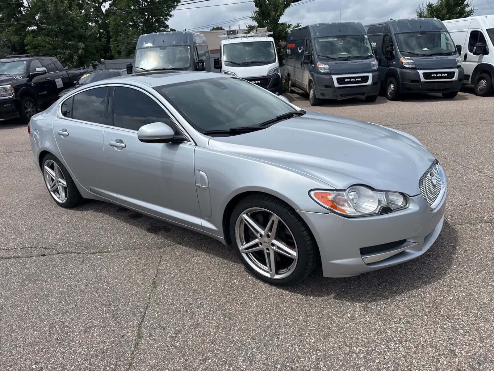 Thumbnail: 2011 Jaguar XF - 8