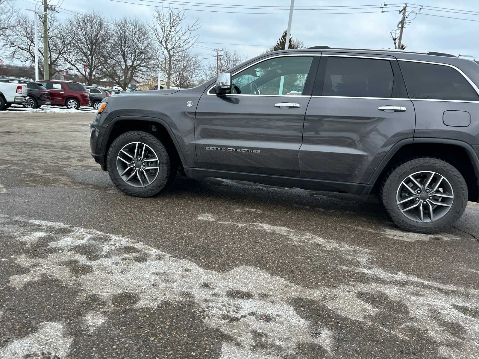 Thumbnail: 2020 Jeep Grand Cherokee - 27