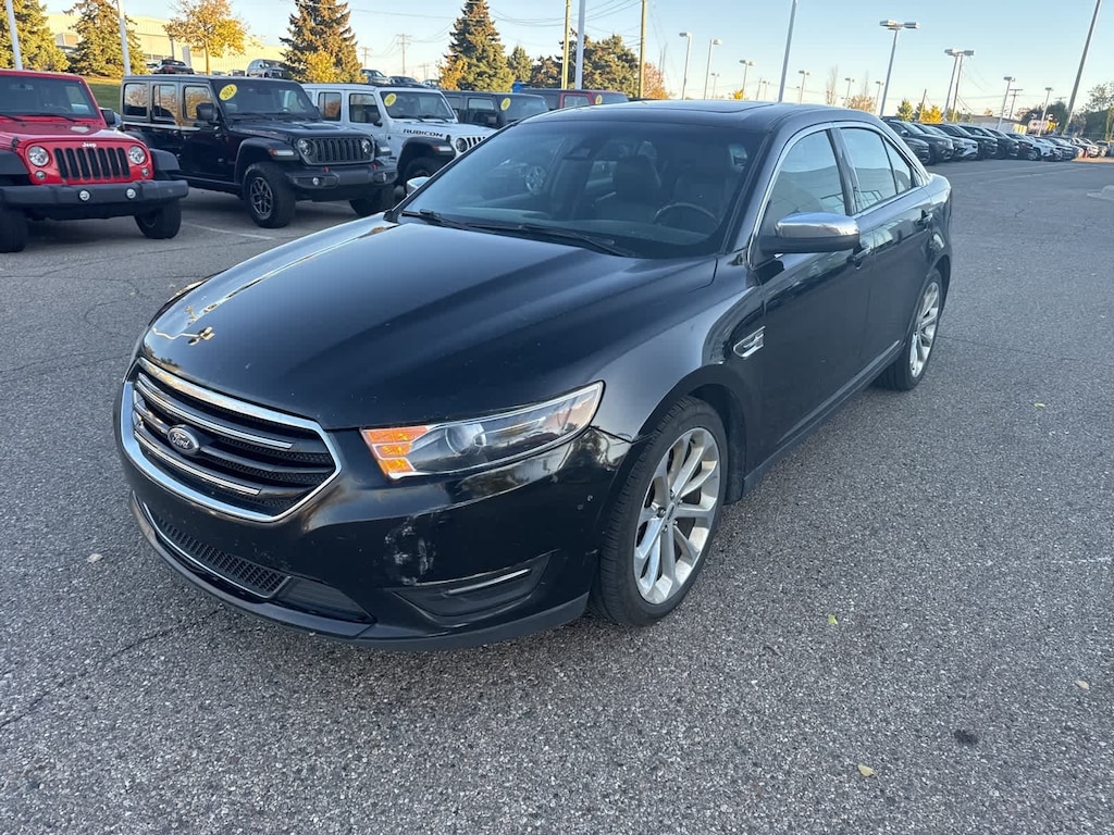 Used 2016 Ford Taurus Limited Sedan