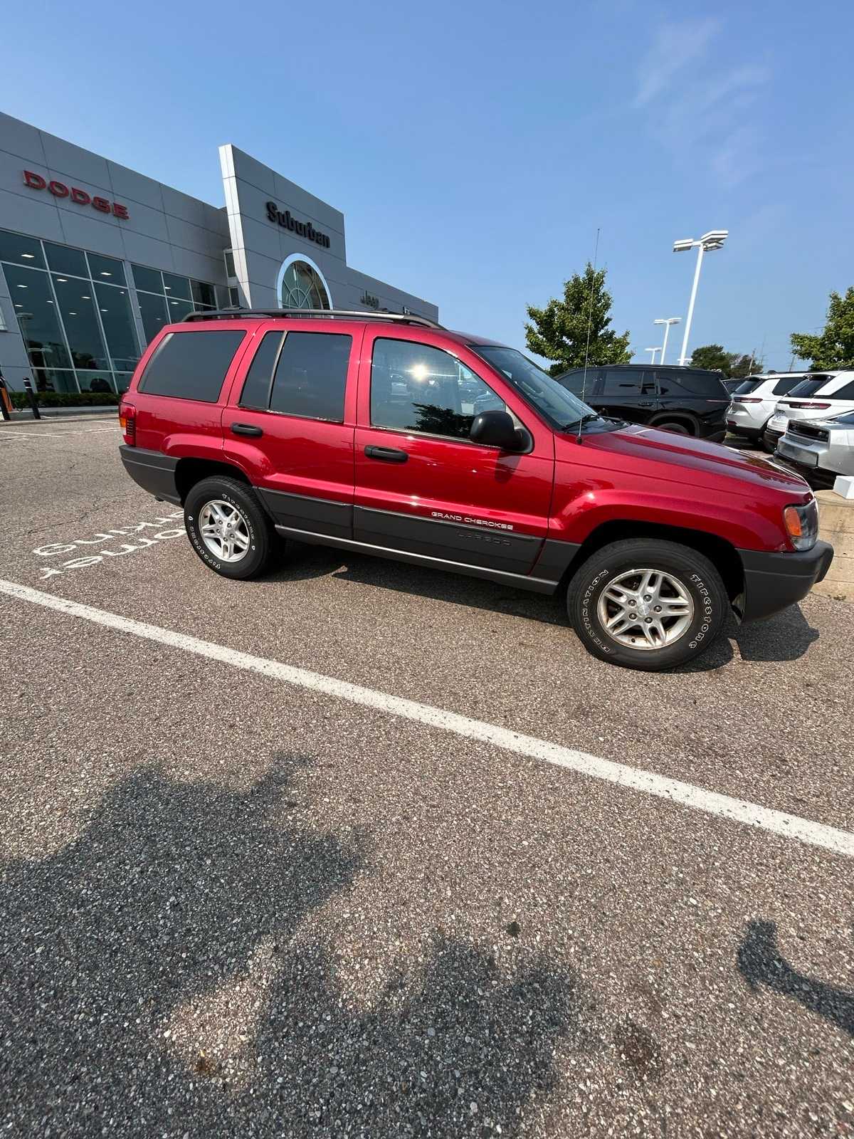 Thumbnail: 2004 Jeep Grand Cherokee - 10
