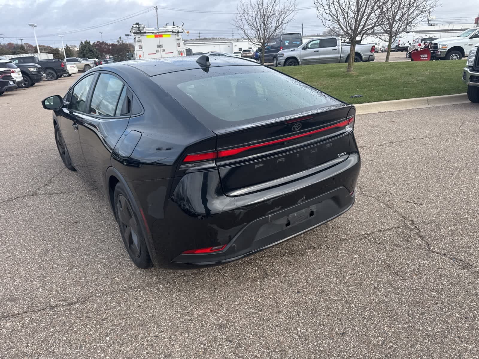 Thumbnail: 2023 Toyota Prius - 18