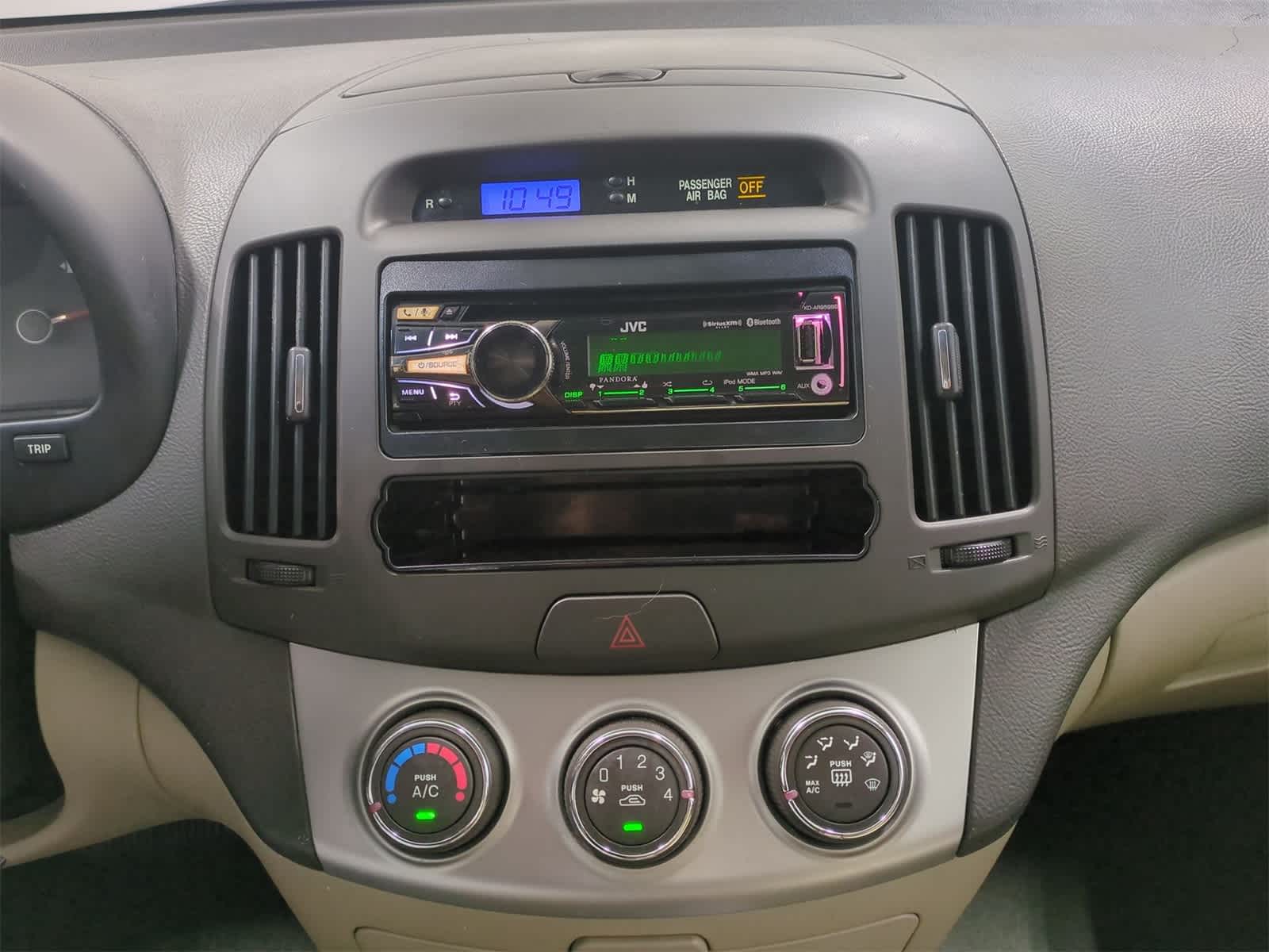 Thumbnail: 2010 Hyundai Elantra - 27