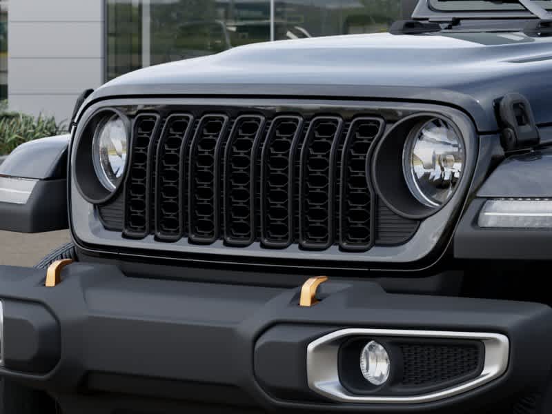 Thumbnail: 2026 Jeep Gladiator - 11