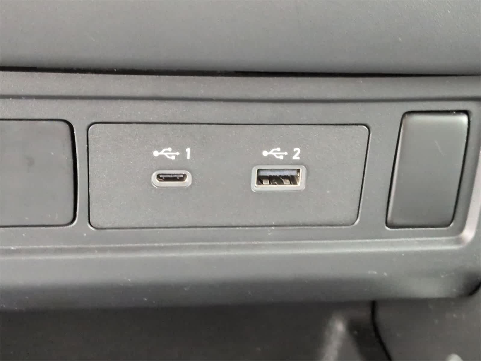 Thumbnail: 2024 Nissan Frontier - 30