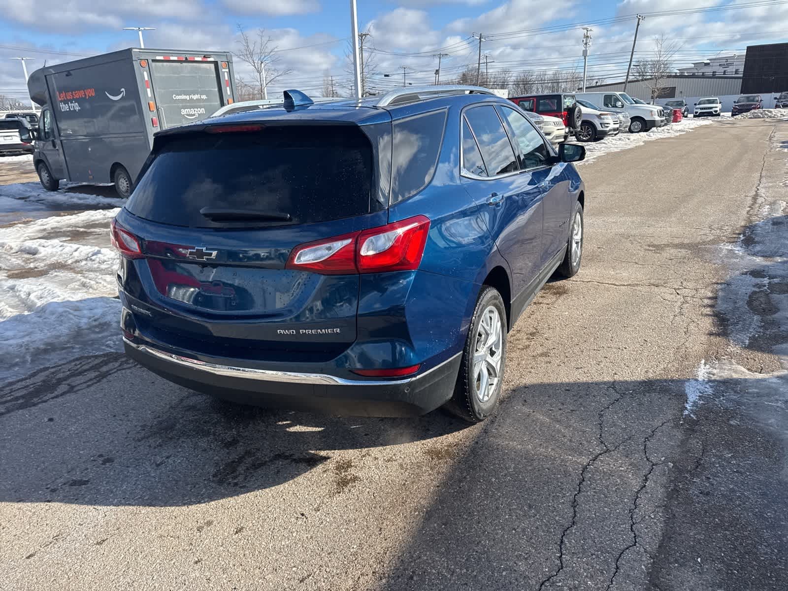 Thumbnail: 2021 Chevrolet Equinox - 11