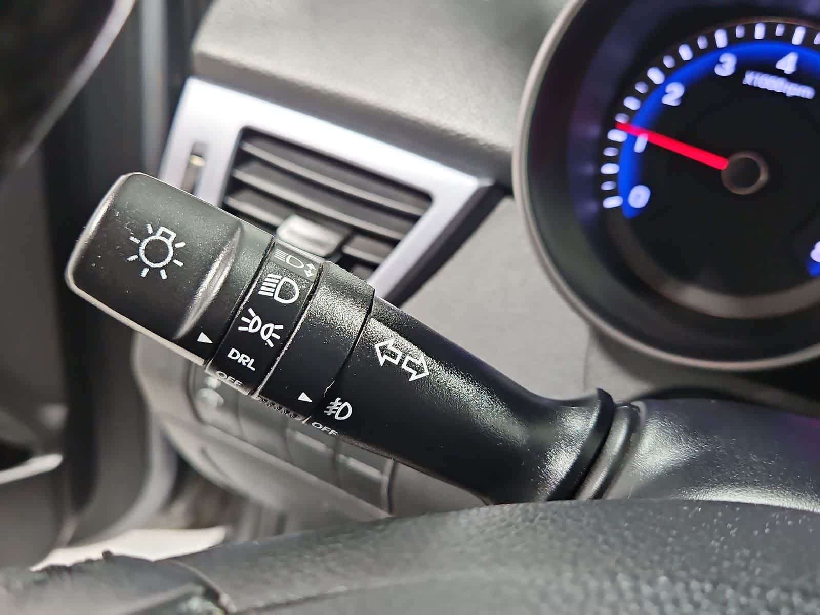 Thumbnail: 2014 Hyundai Elantra - 25