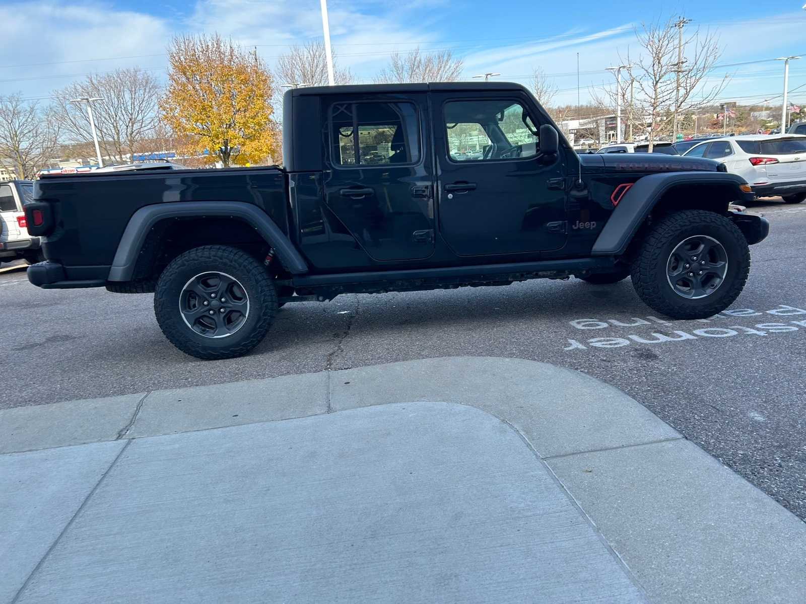 Thumbnail: 2022 Jeep Gladiator - 15