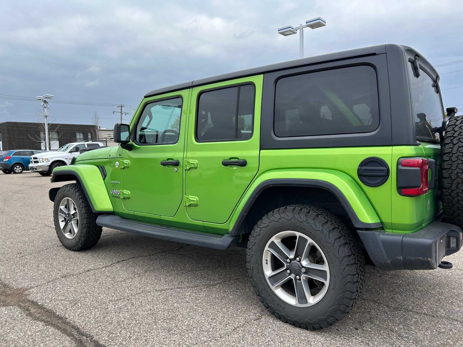 Thumbnail: 2018 Jeep Wrangler - 24