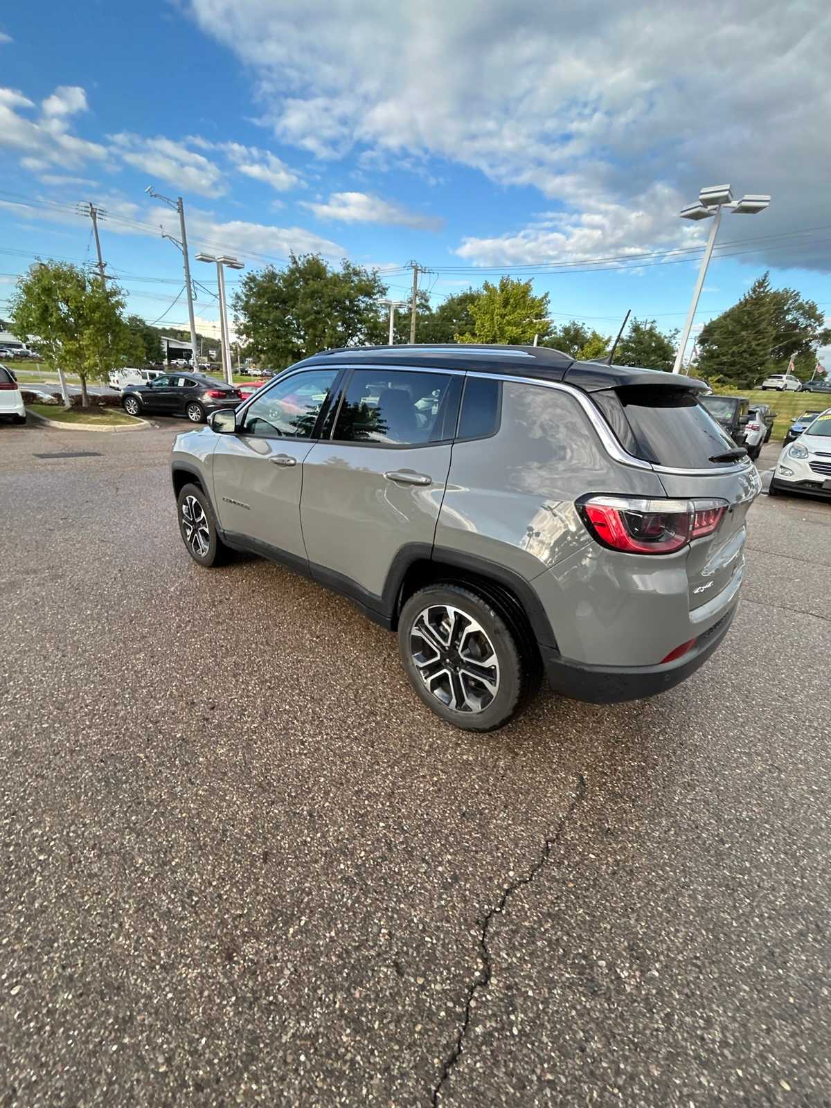 Thumbnail: 2022 Jeep Compass - 26