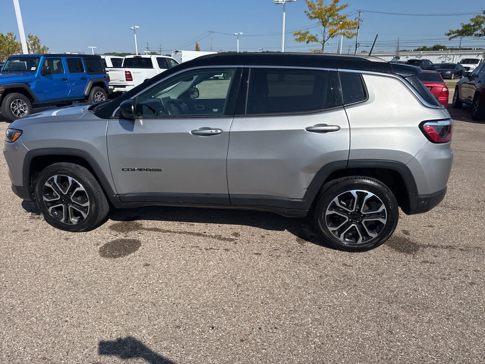 Thumbnail: 2022 Jeep Compass - 26