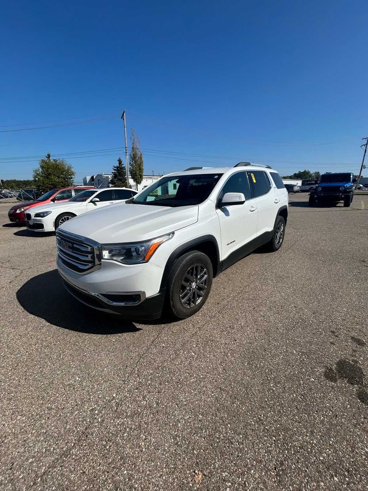 Thumbnail: 2019 GMC Acadia - 1