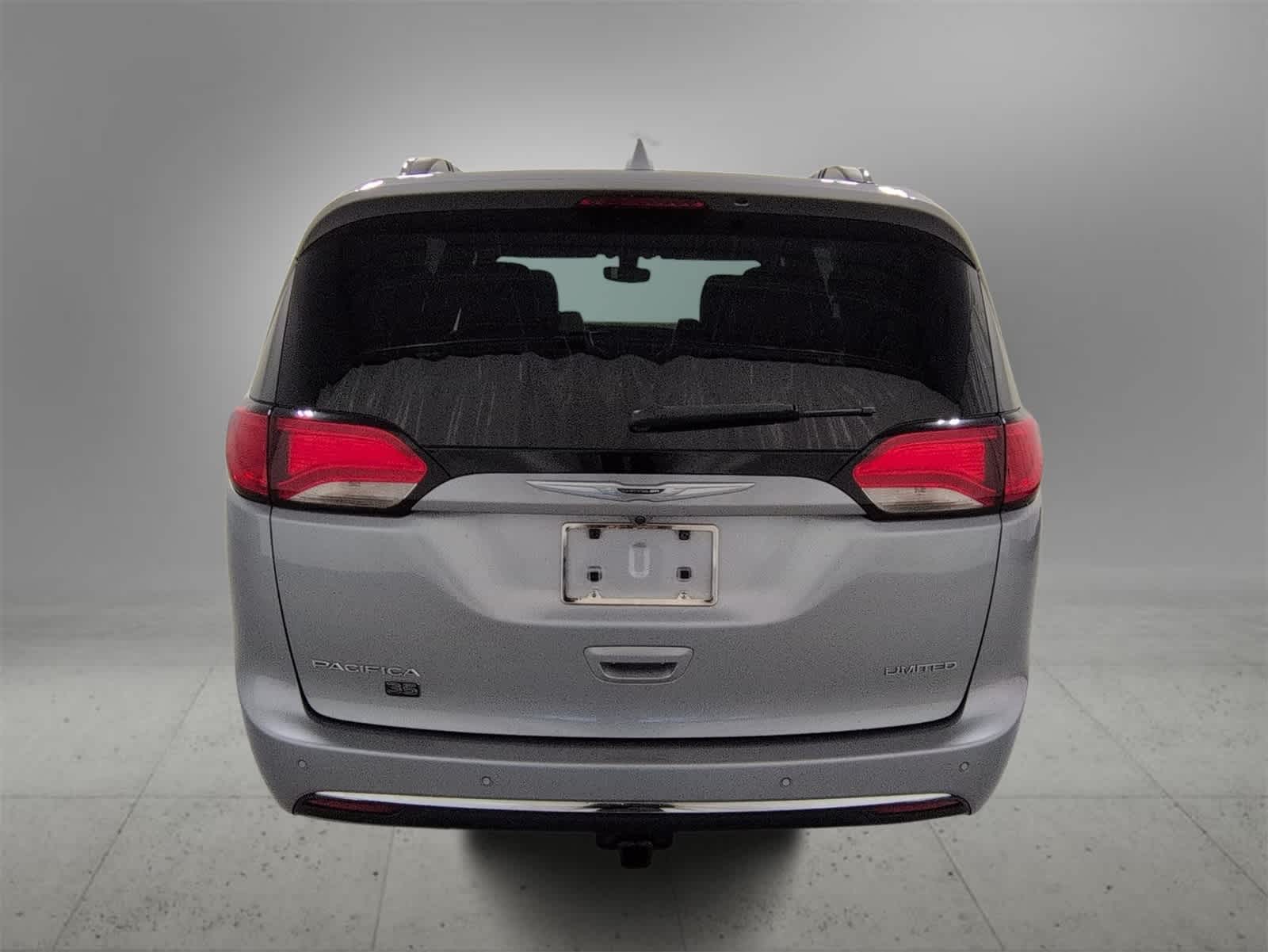 Thumbnail: 2020 Chrysler Pacifica - 7