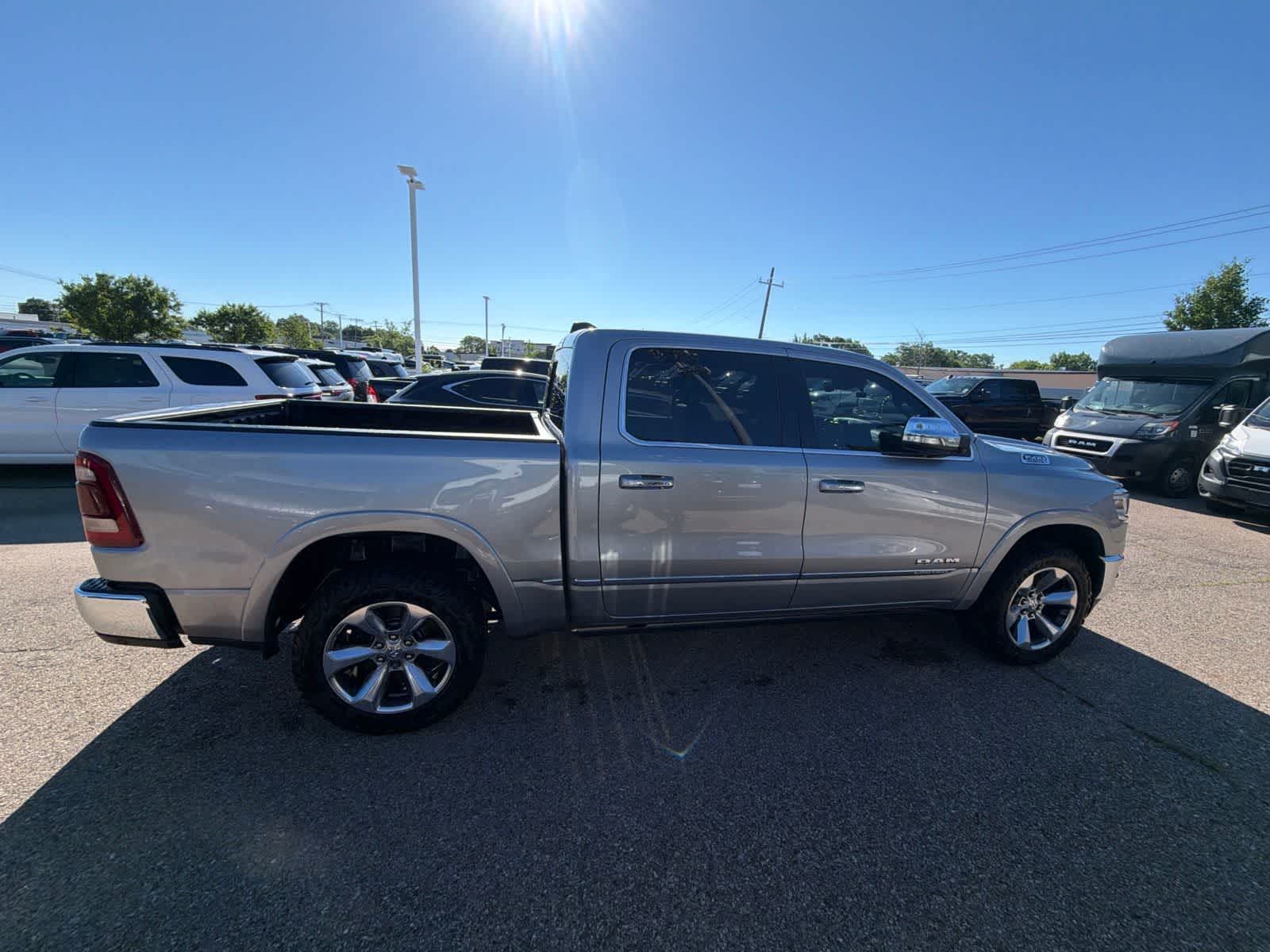 Thumbnail: 2019 RAM 1500 - 13