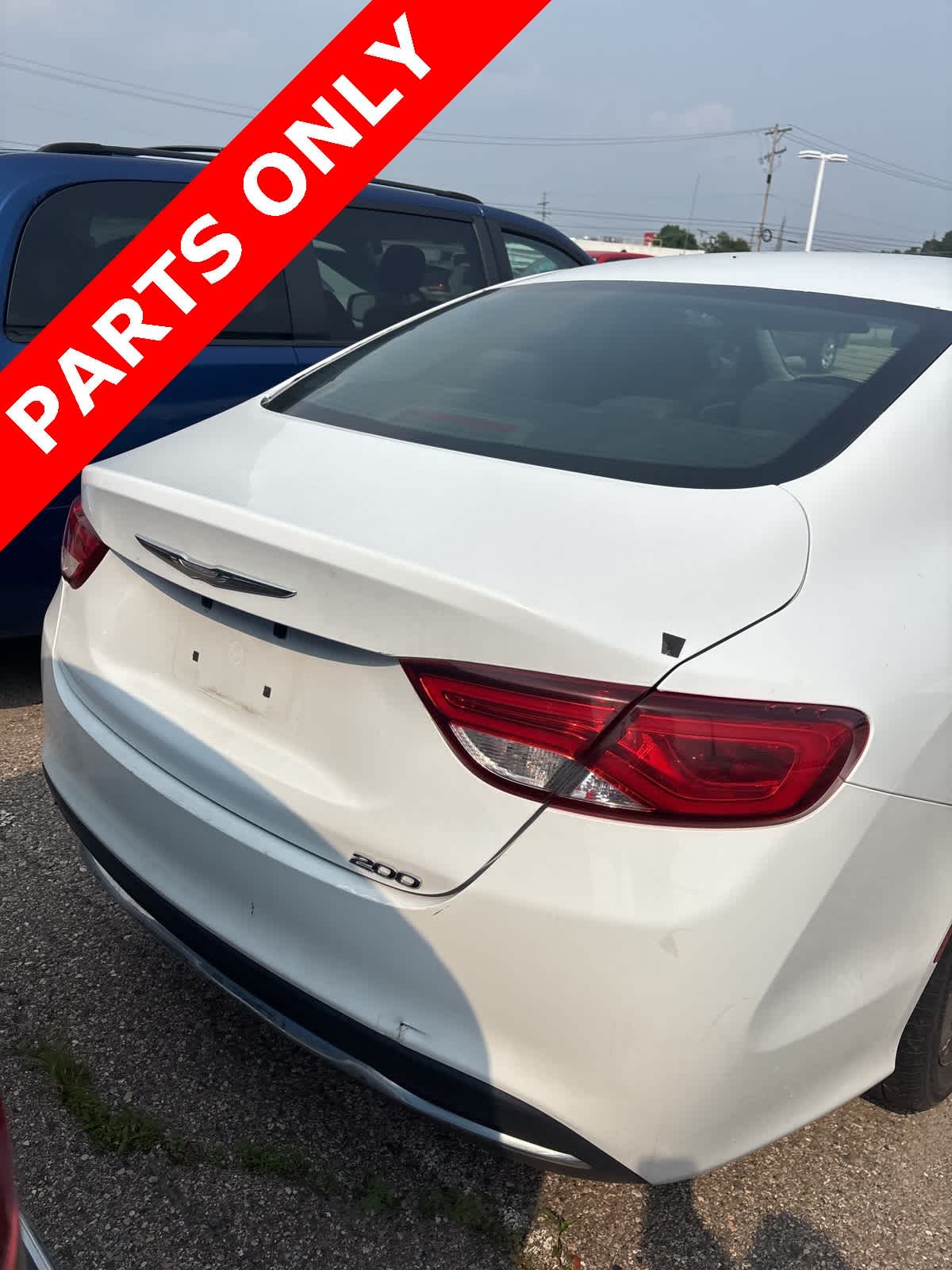 Thumbnail: 2015 Chrysler 200 - 8