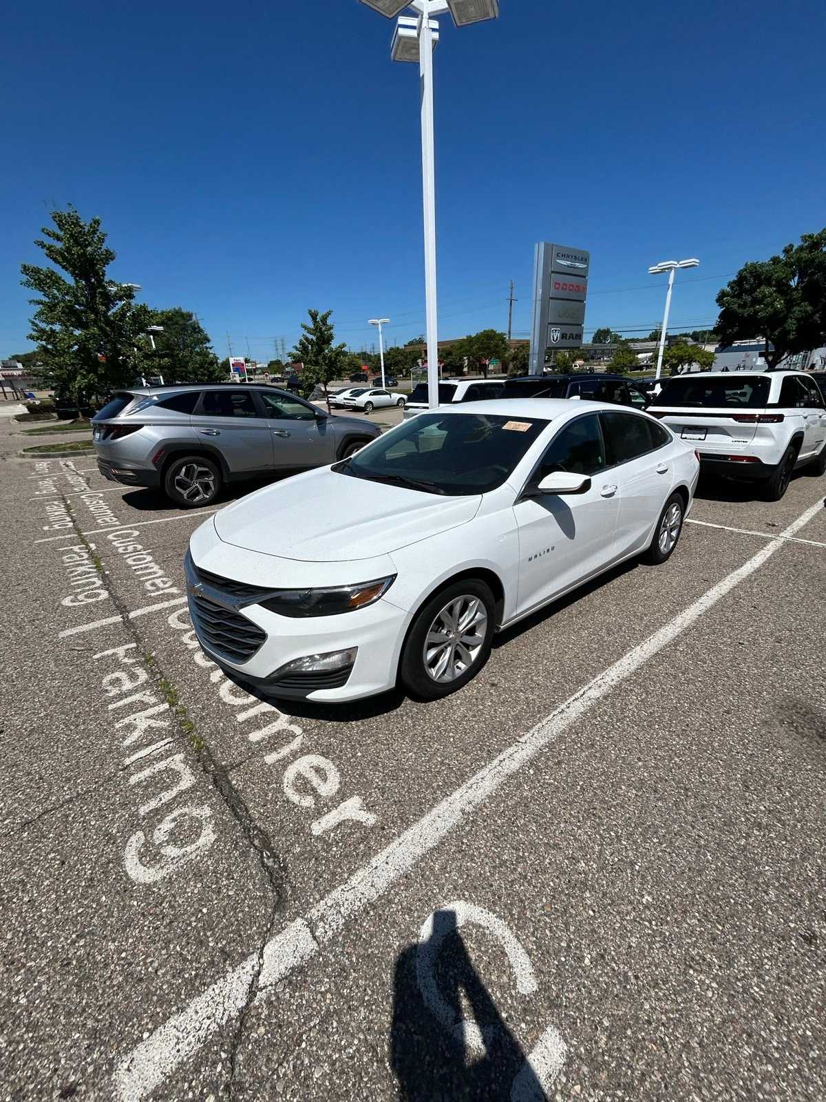 Thumbnail: 2023 Chevrolet Malibu - 1