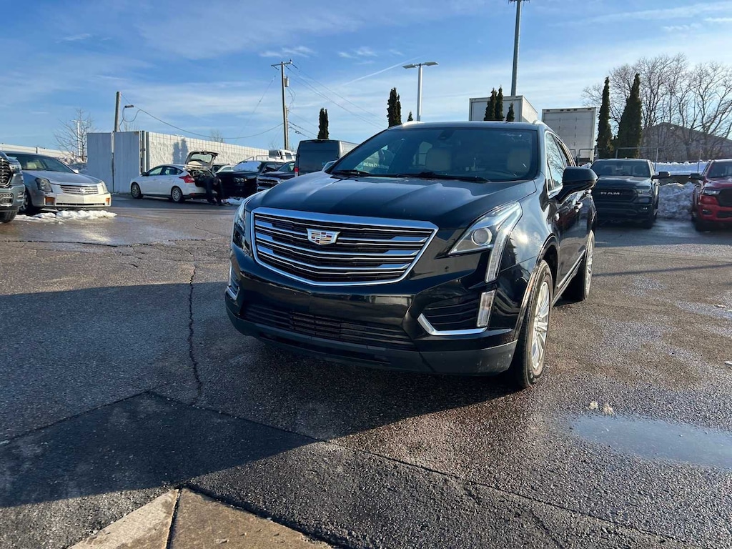 Certified 2019 CADILLAC XT5 FWD SUV