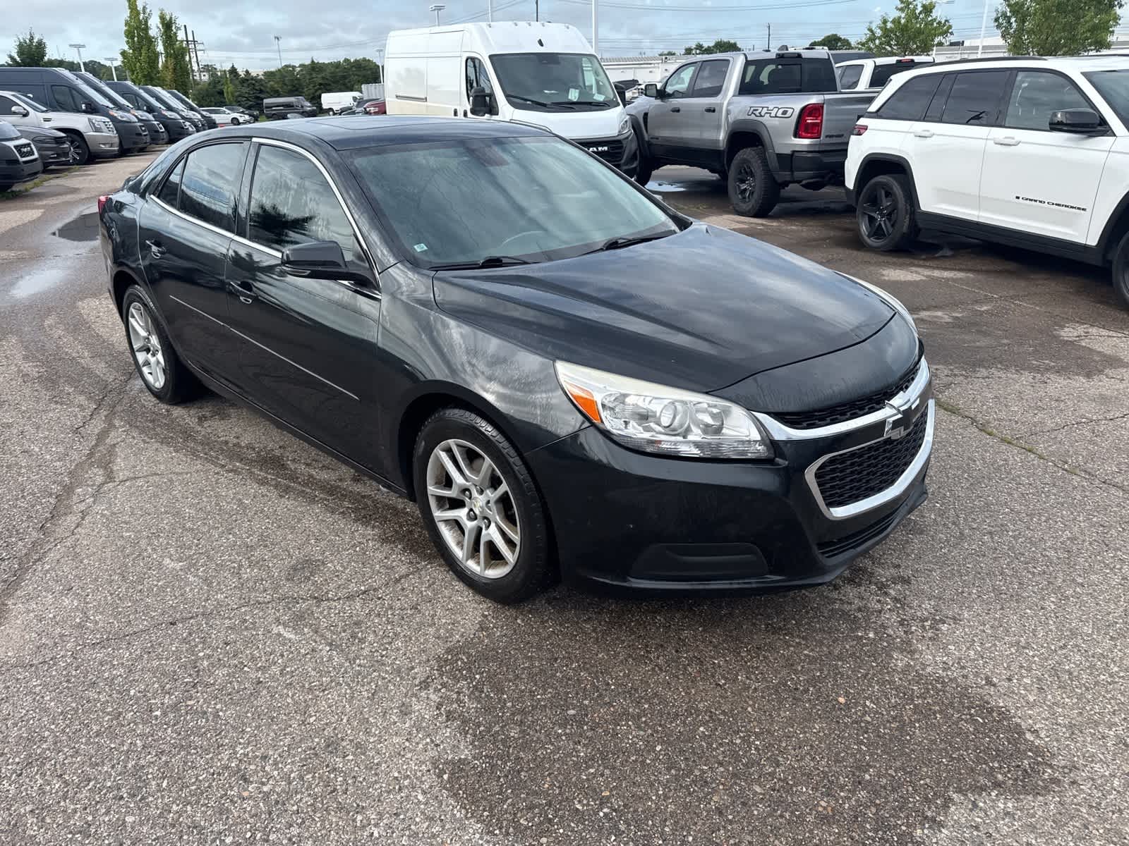 Thumbnail: 2015 Chevrolet Malibu - 9