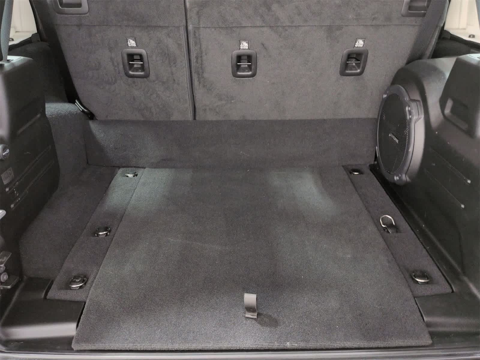 Thumbnail: 2022 Jeep Wrangler - 35