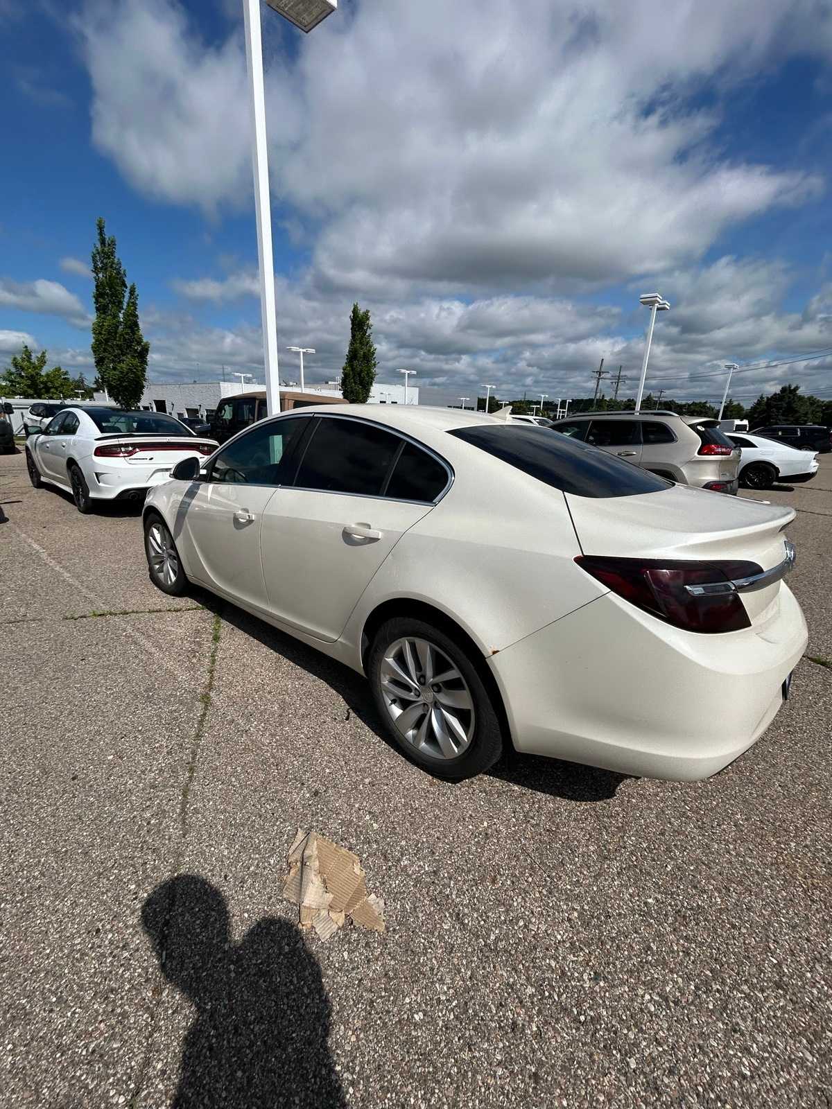 Thumbnail: 2014 Buick Regal - 24
