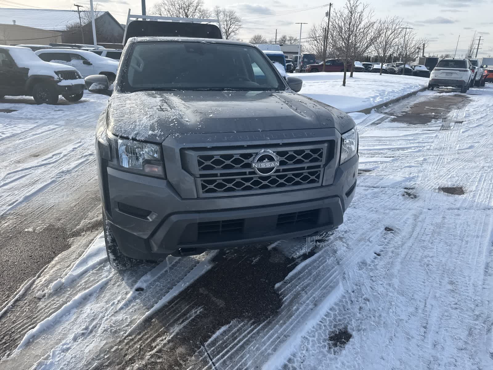 Thumbnail: 2024 Nissan Frontier - 5