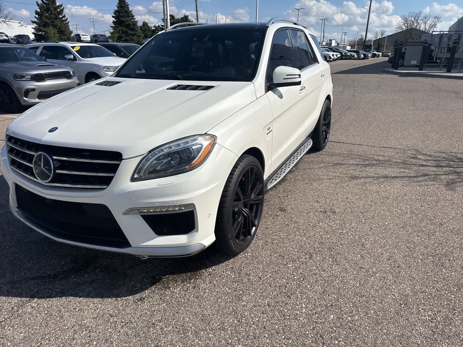 Thumbnail: 2014 Mercedes-Benz M-Class - 2