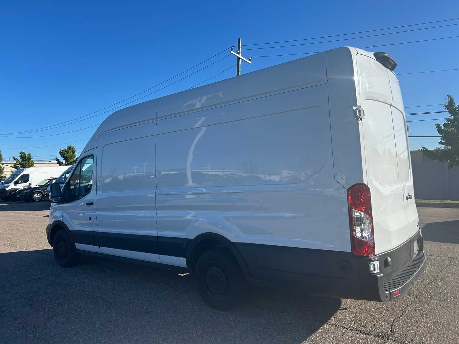 Thumbnail: 2020 Ford Transit Series - 27