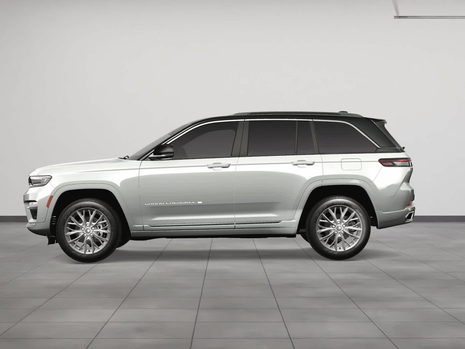 2025 Jeep Grand Cherokee Summit photo 3