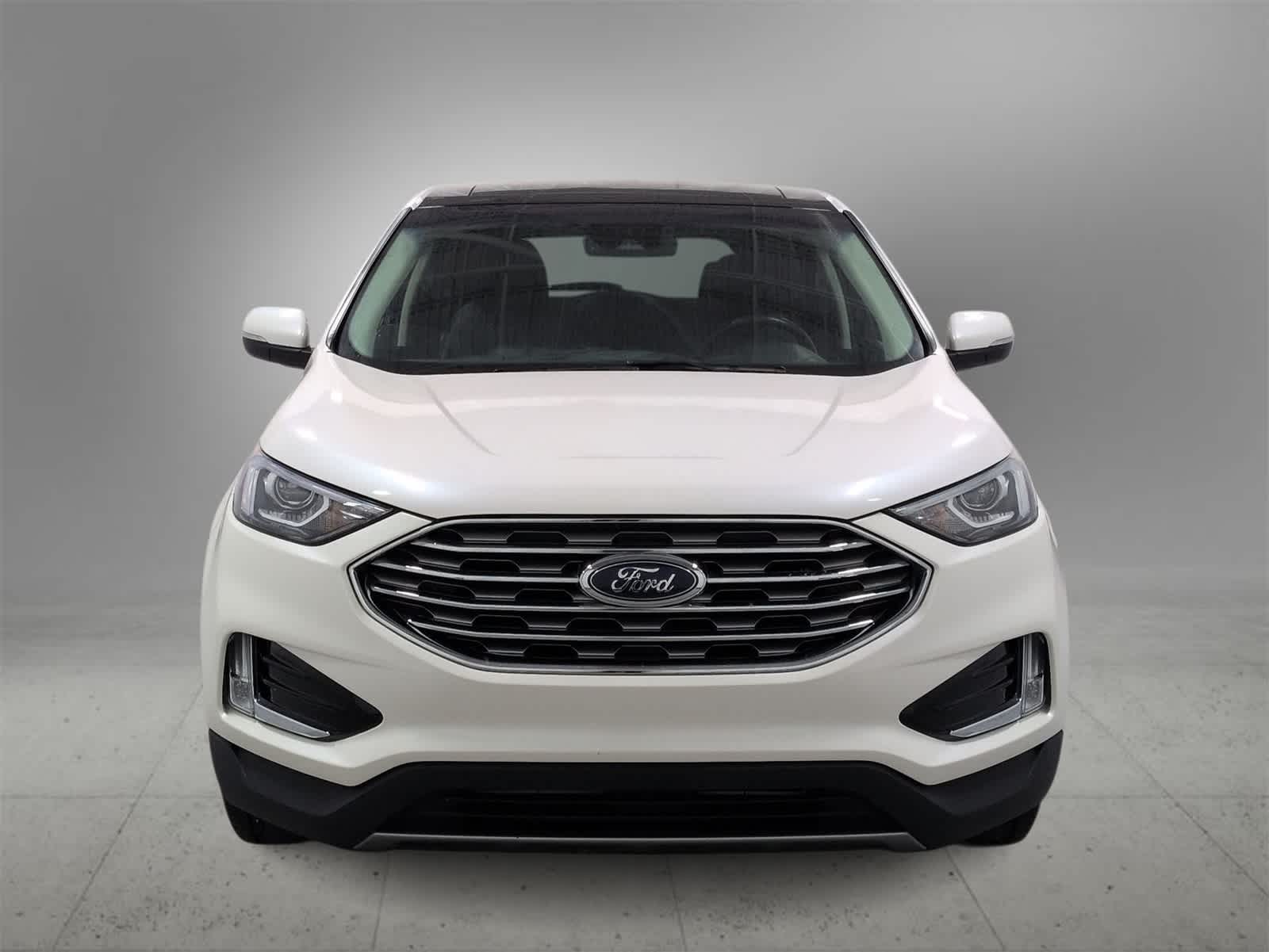 2019 Ford Edge SEL photo 3