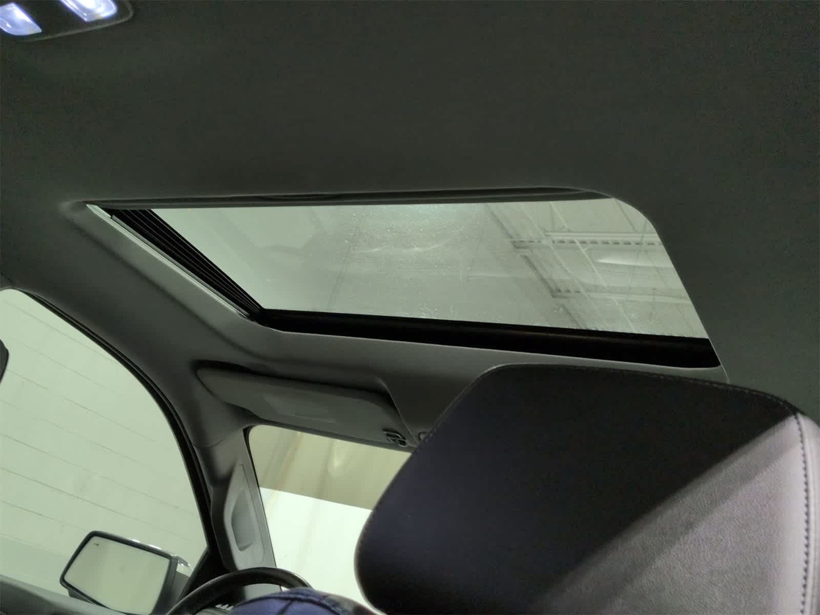 Thumbnail: 2019 Chevrolet Silverado 1500 - 23