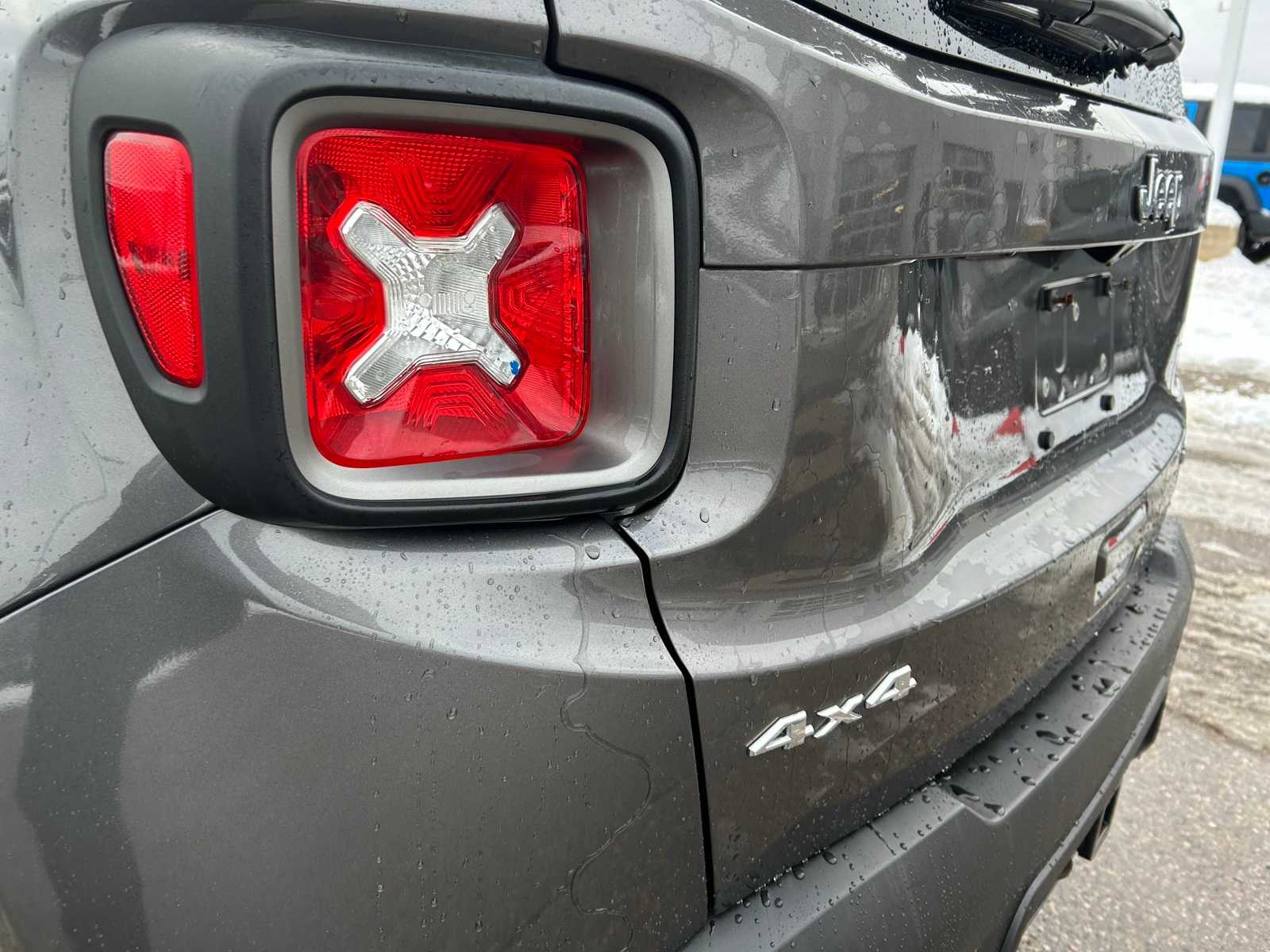 Thumbnail: 2019 Jeep Renegade - 25