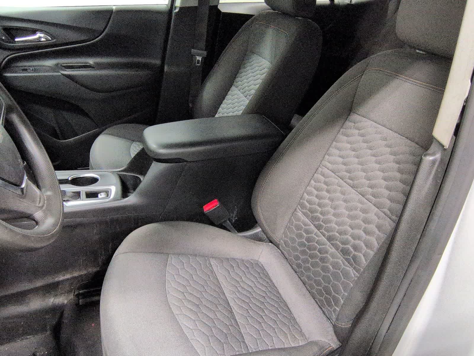 Thumbnail: 2021 Chevrolet Equinox - 17