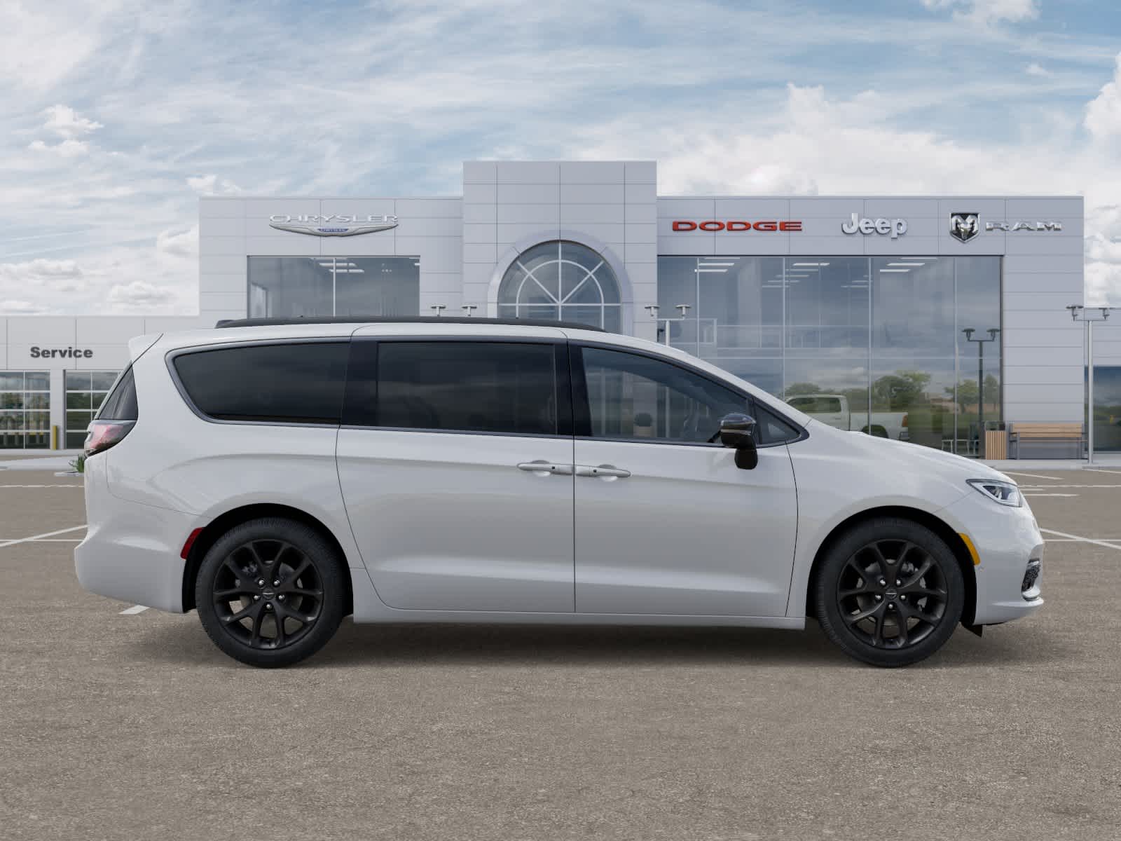 Thumbnail: 2026 Chrysler Pacifica - 21