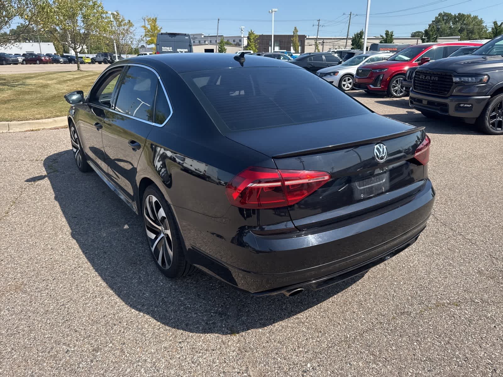 Thumbnail: 2017 Volkswagen Passat - 17