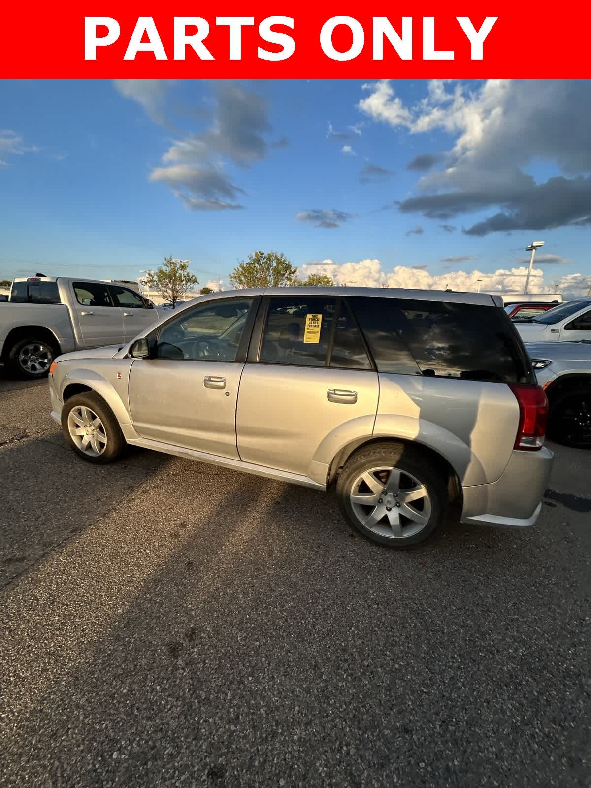 Thumbnail: 2005 Saturn VUE - 21