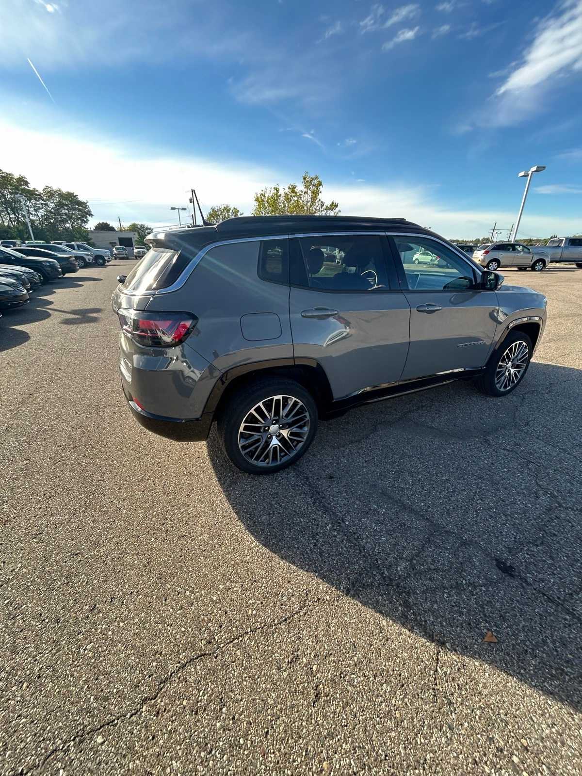 Thumbnail: 2022 Jeep Compass - 15