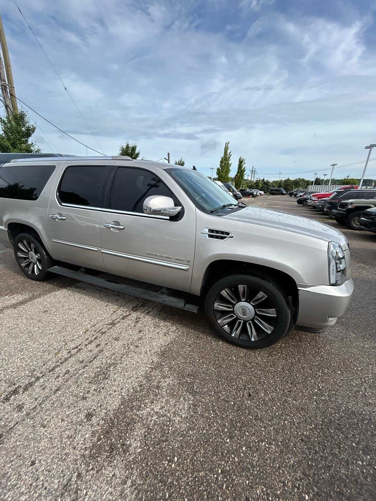 Thumbnail: 2008 Cadillac Escalade - 7