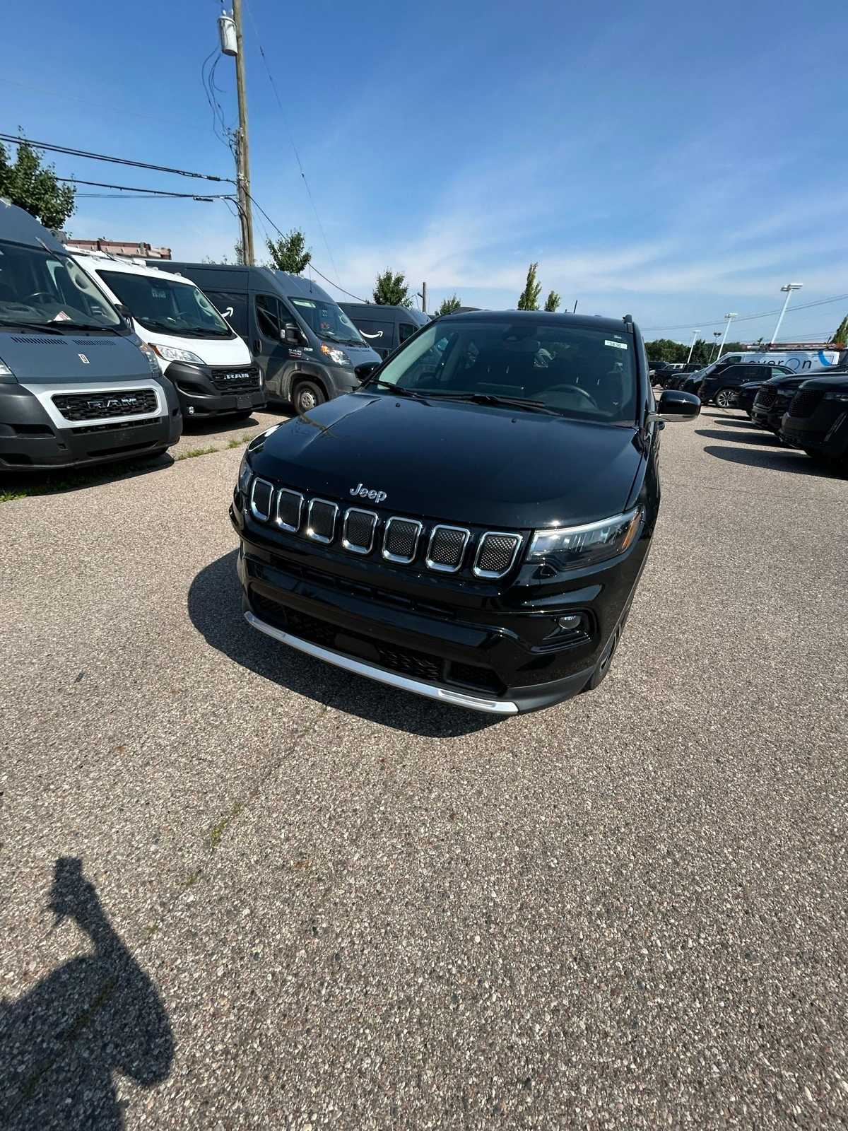 Thumbnail: 2022 Jeep Compass - 4