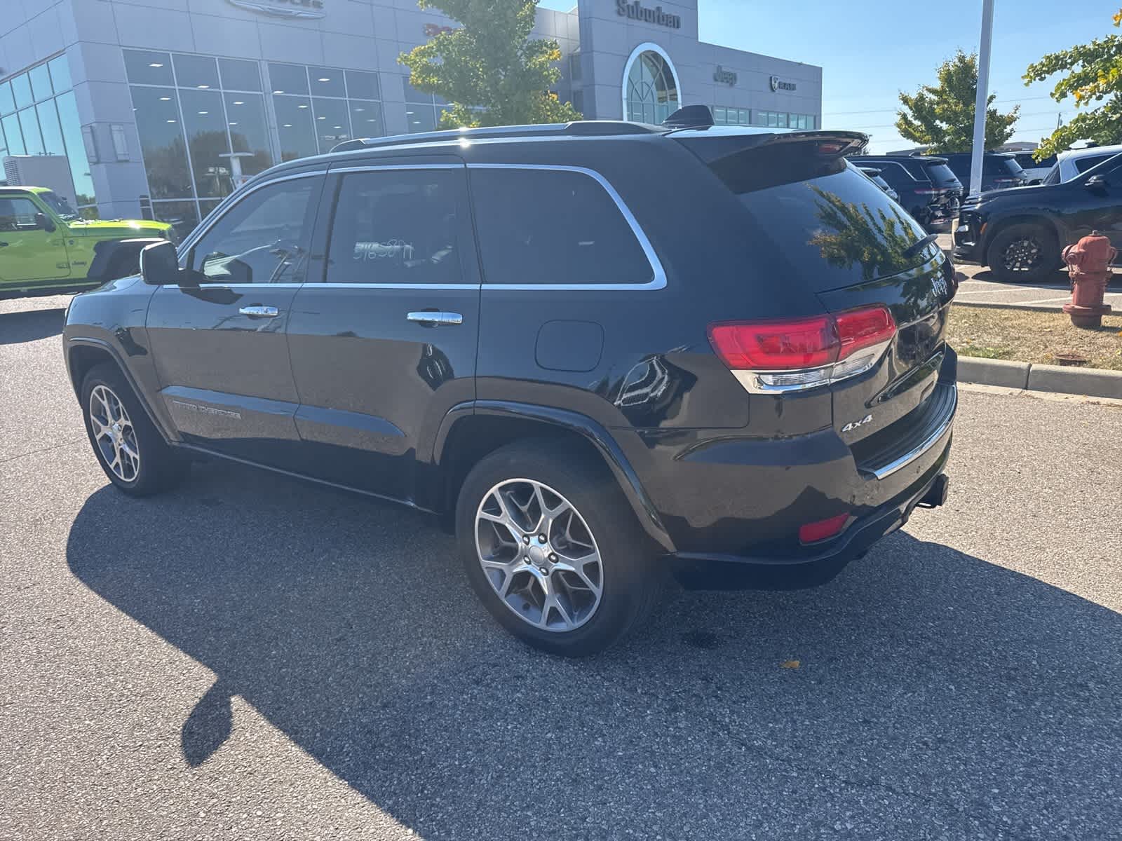 Thumbnail: 2020 Jeep Grand Cherokee - 23