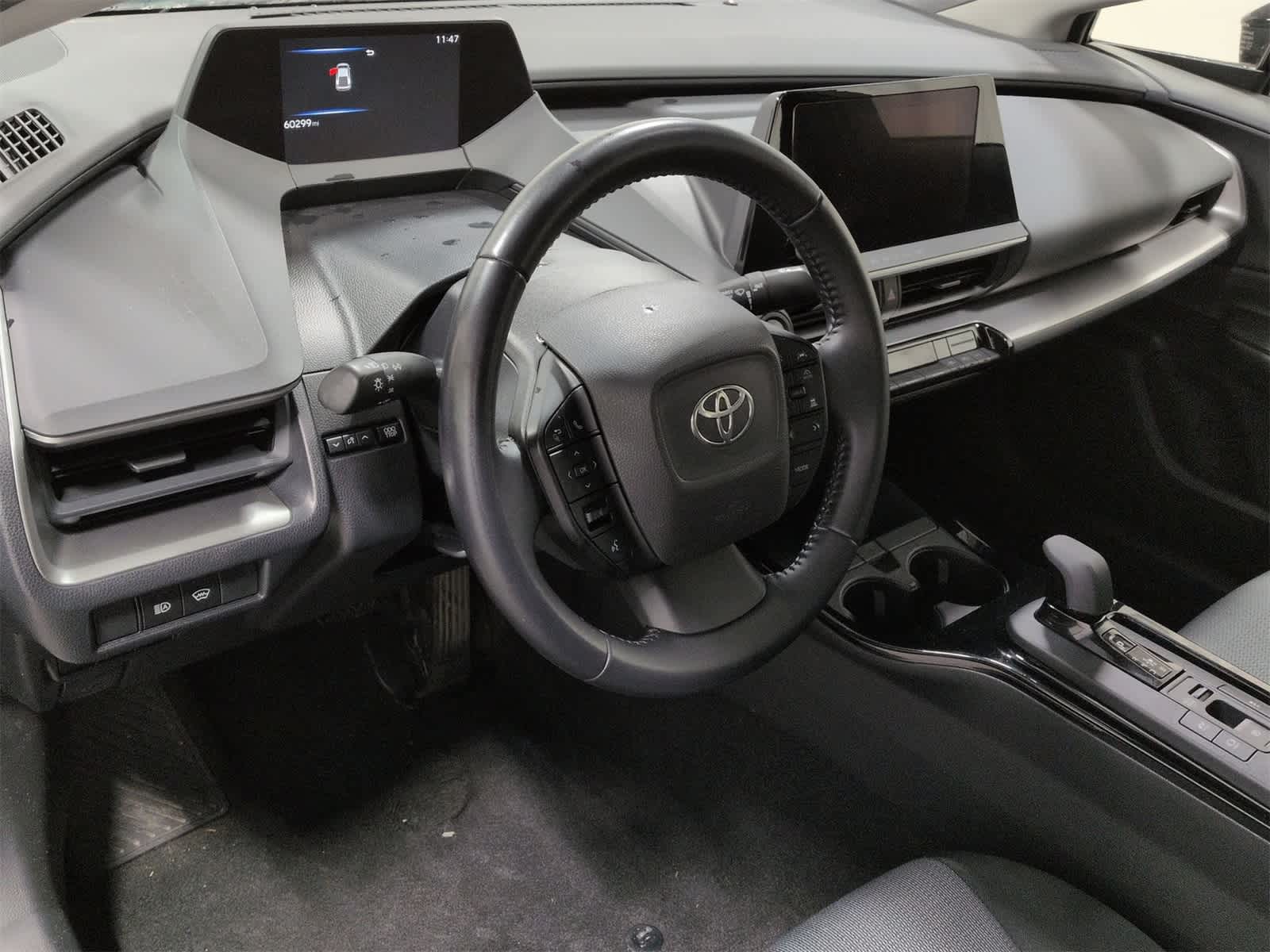 Thumbnail: 2023 Toyota Prius - 10